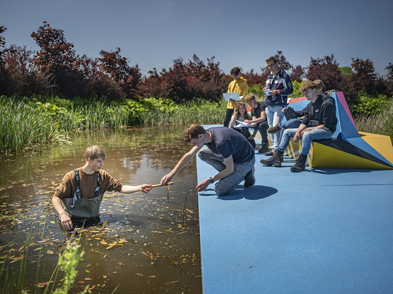 Studenten Aeres MBO Leeuwarden doen ecologisch onderzoek