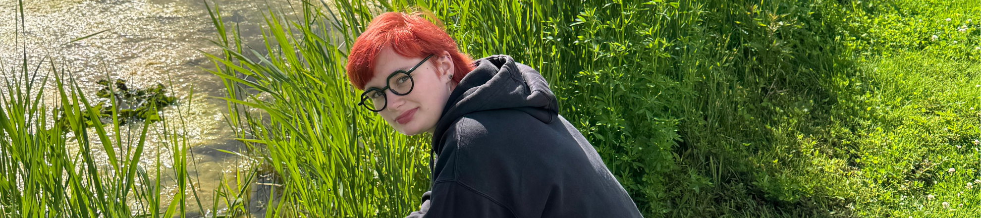 Meisje bij sloot